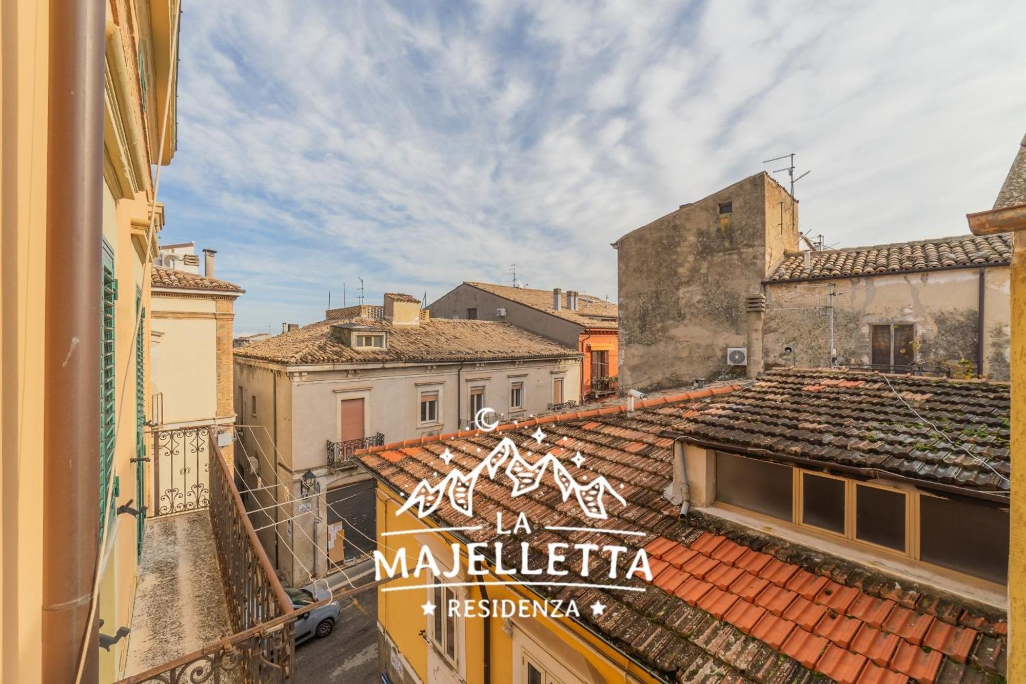 La Majelletta Bed & Breakfast グアルディアグレーレ エクステリア 写真