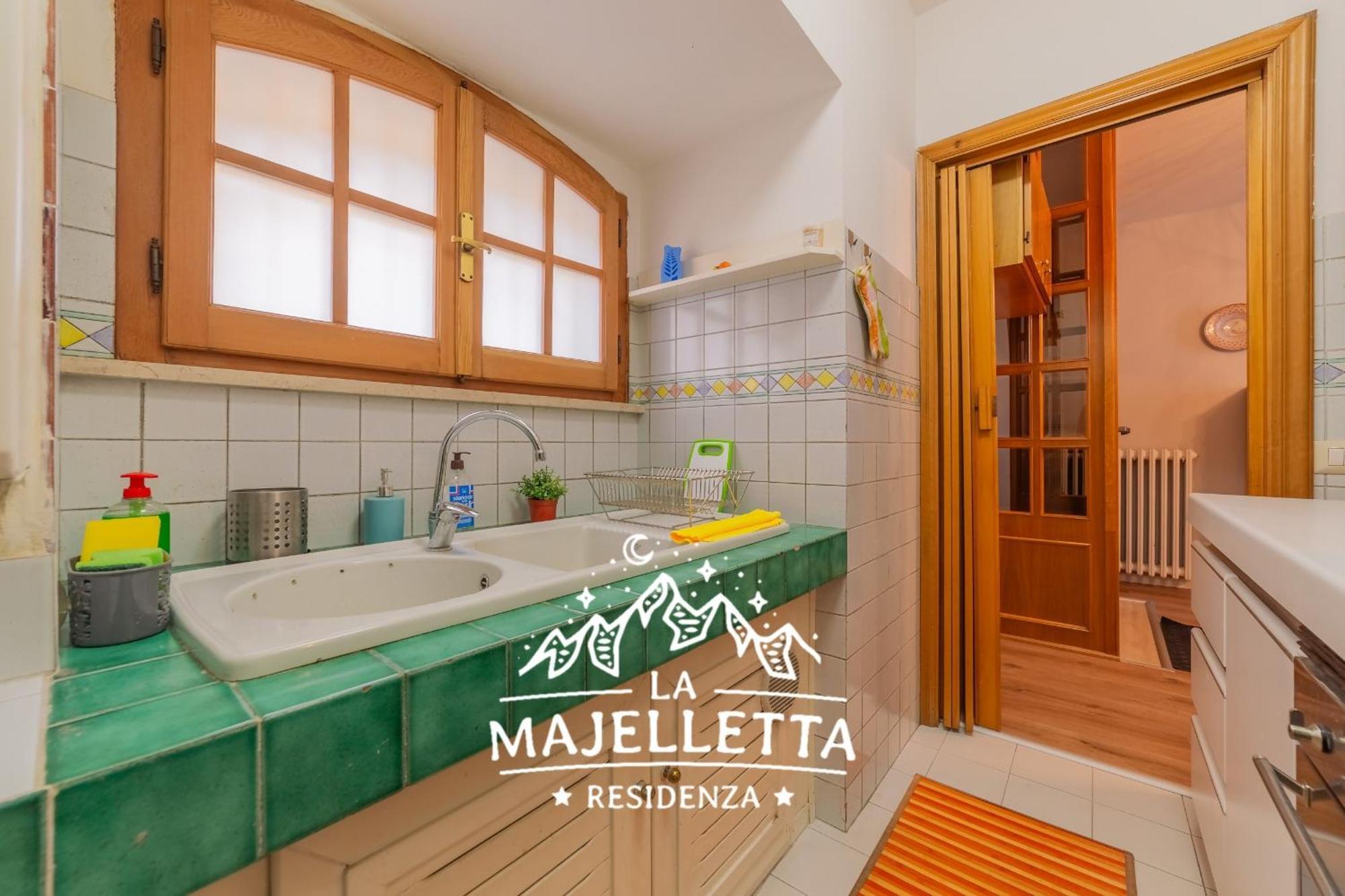 La Majelletta Bed & Breakfast グアルディアグレーレ エクステリア 写真